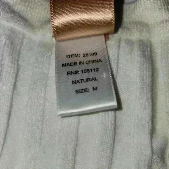 LEL Long Elegant Legs Top sz M - Picture 3 of 4